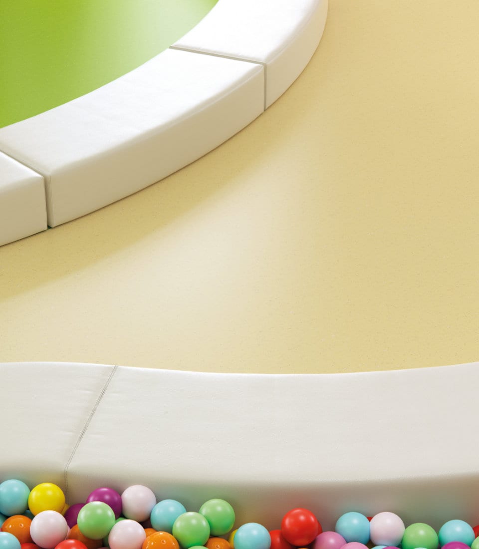 Gallery-EARLY-YEARS-SOFT-PLAY-GREENS-CAMEO