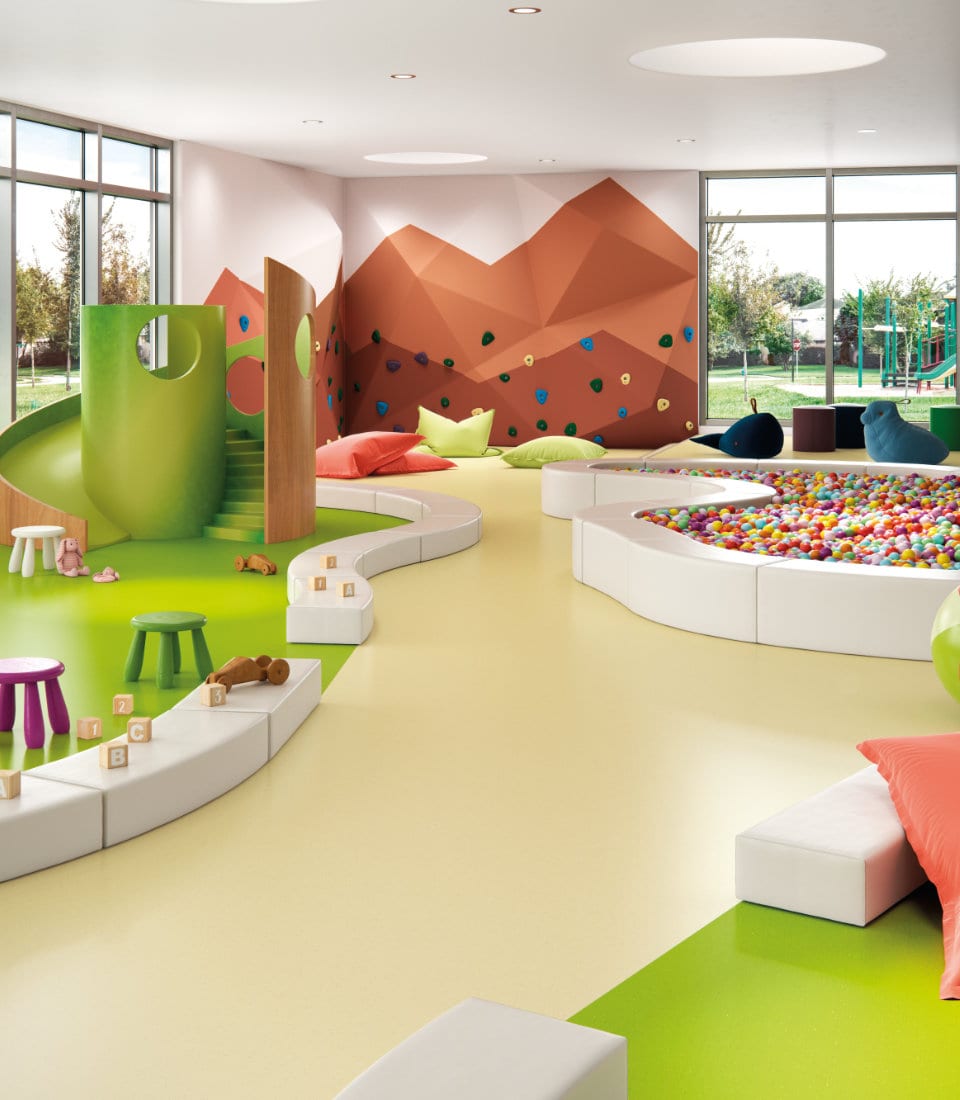Gallery-EARLY-YEARS-SOFT-PLAY-GREENS-MAIN